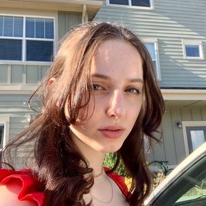 Meet your Posher, Mackenzie